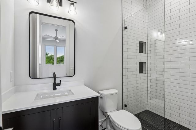 3013 S WEST SHORE BOULEVARD, Tampa, FL 33629