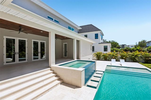 3013 S WEST SHORE BOULEVARD, Tampa, FL 33629