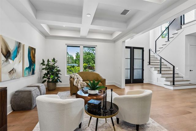 3013 S WEST SHORE BOULEVARD, Tampa, FL 33629