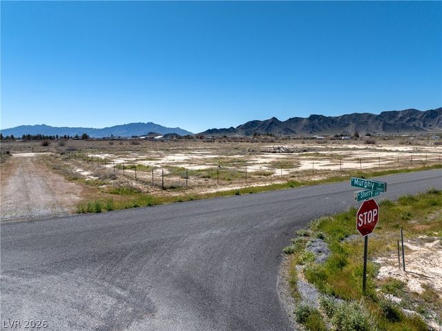 3541 West Sherry Avenue, Pahrump, NV 89060