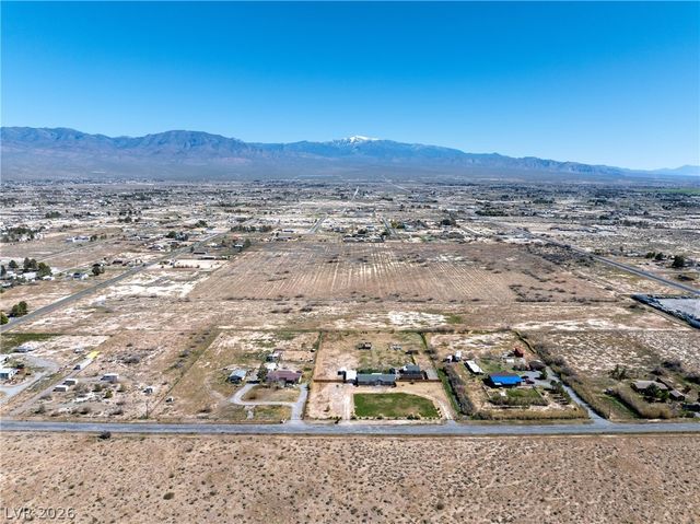 3541 West Sherry Avenue, Pahrump, NV 89060