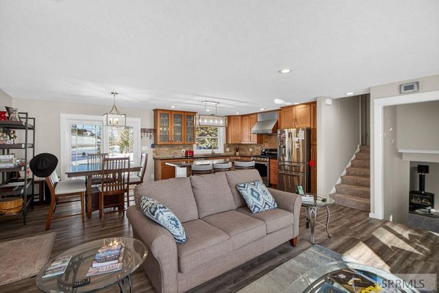 2320 W 33 N, Idaho Falls, ID 83402