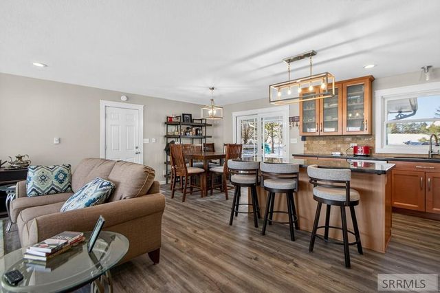 2320 W 33 N, Idaho Falls, ID 83402