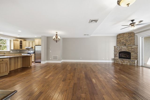2145 Ridgecrest Circle, Hiawassee, GA 30546