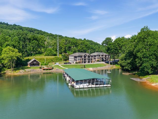 2145 Ridgecrest Circle, Hiawassee, GA 30546