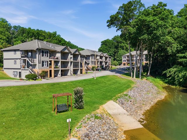 2145 Ridgecrest Circle, Hiawassee, GA 30546