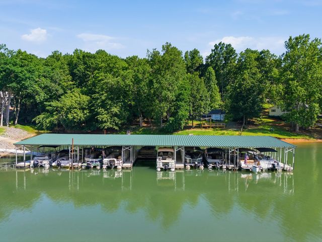 2145 Ridgecrest Circle, Hiawassee, GA 30546