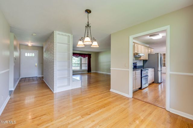 821 Julip Drive, Kingsport, TN 37663