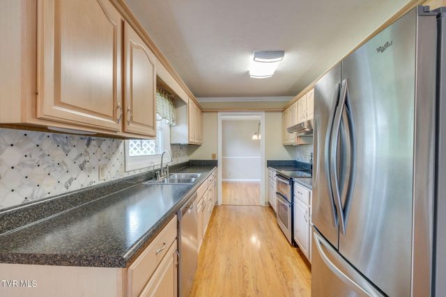 821 Julip Drive, Kingsport, TN 37663