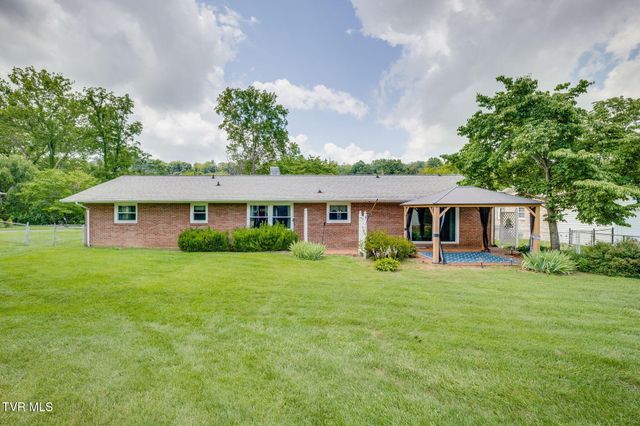 821 Julip Drive, Kingsport, TN 37663