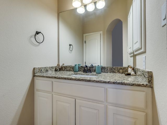 123 Alto Vista Drive, Irving, TX 75062