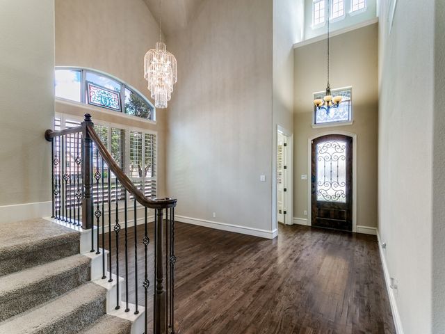 123 Alto Vista Drive, Irving, TX 75062