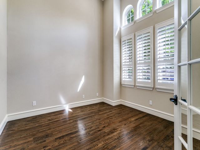 123 Alto Vista Drive, Irving, TX 75062