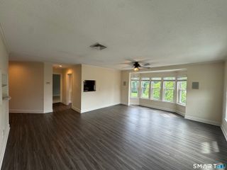 15 Highland Street 302, West Hartford, CT 06119
