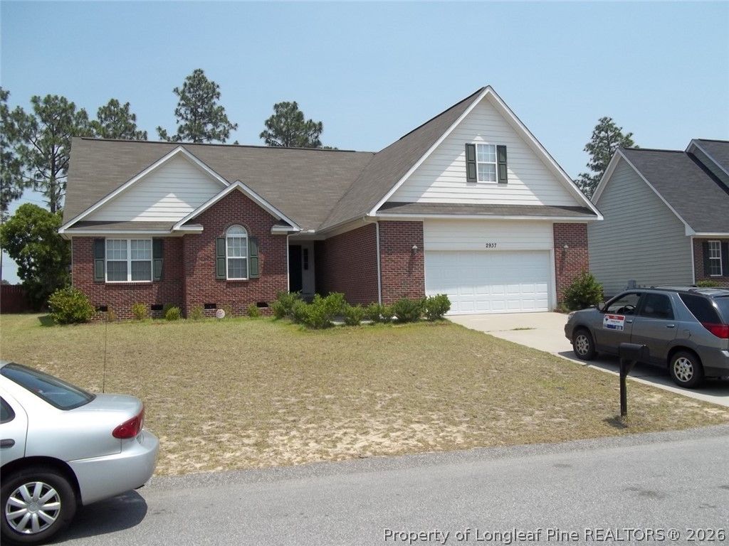 2937 Piney Mountain Drive, Hope Mills, NC 28348