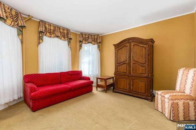 191 Donaldson Avenue, Rutherford, NJ 07070