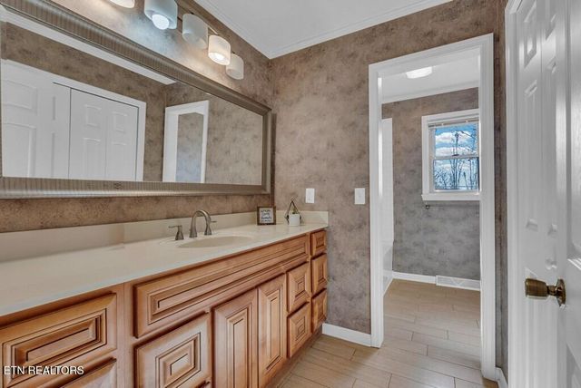 1868 Herbert Garrett Rd, Cookeville, TN 38506