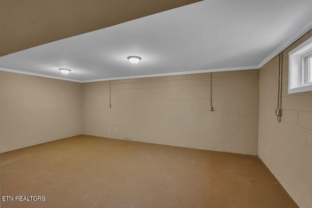 1868 Herbert Garrett Rd, Cookeville, TN 38506