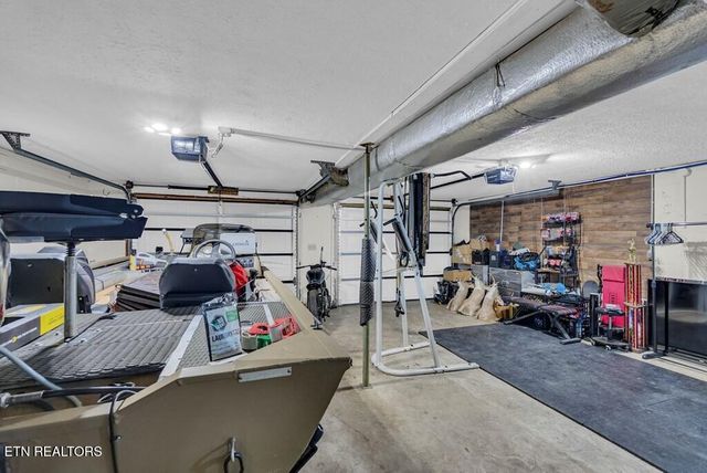 1868 Herbert Garrett Rd, Cookeville, TN 38506