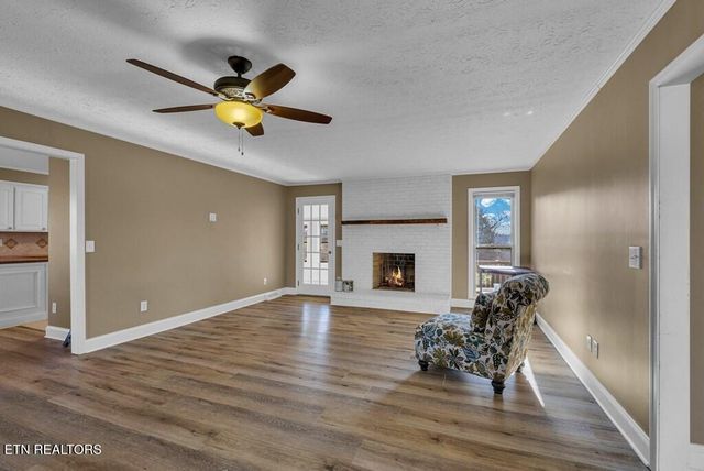 1868 Herbert Garrett Rd, Cookeville, TN 38506