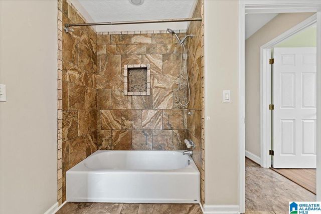 11175 GALLANT ROAD, Gallant, AL 35972