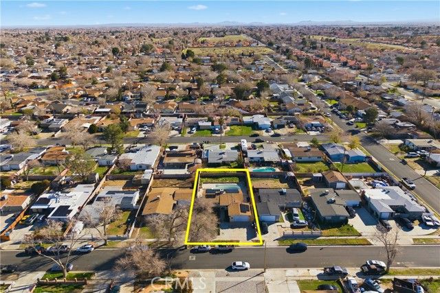 44022 Stanridge Avenue, Lancaster, CA 93535