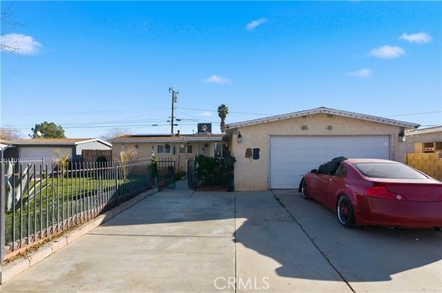 44022 Stanridge Avenue, Lancaster, CA 93535