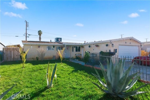 44022 Stanridge Avenue, Lancaster, CA 93535