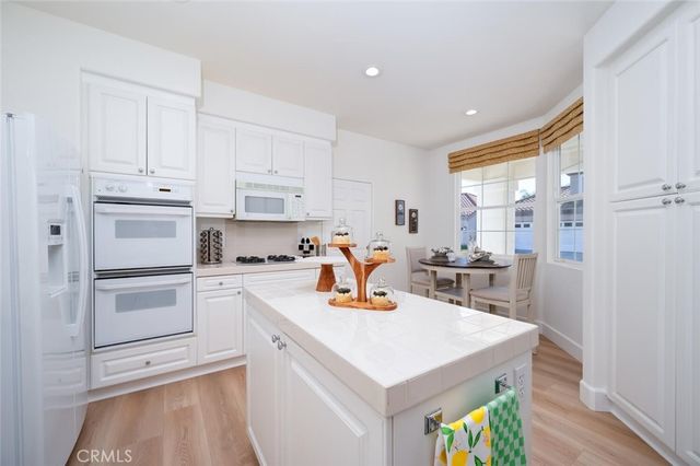 21351 Mazatlan, Mission Viejo, CA 92692