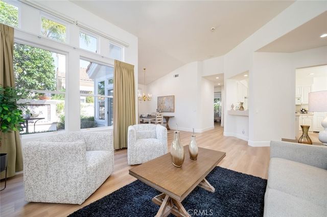 21351 Mazatlan, Mission Viejo, CA 92692