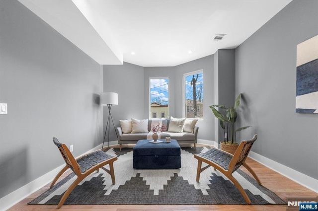 219 Clerk Street 2, Jersey City, NJ 07305