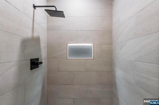 219 Clerk Street 2, Jersey City, NJ 07305