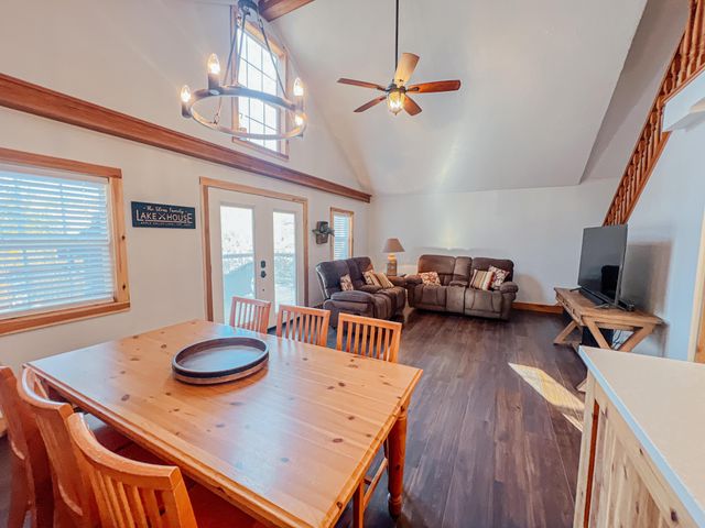 916 Valleywood Heights Drive, Howard, OH 43028