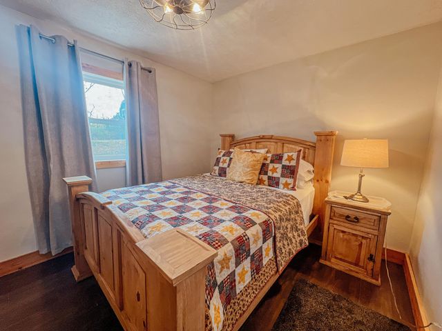 916 Valleywood Heights Drive, Howard, OH 43028