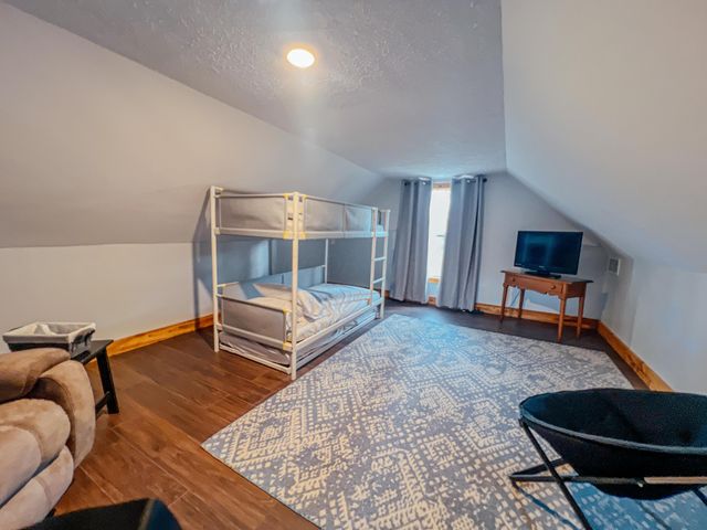 916 Valleywood Heights Drive, Howard, OH 43028