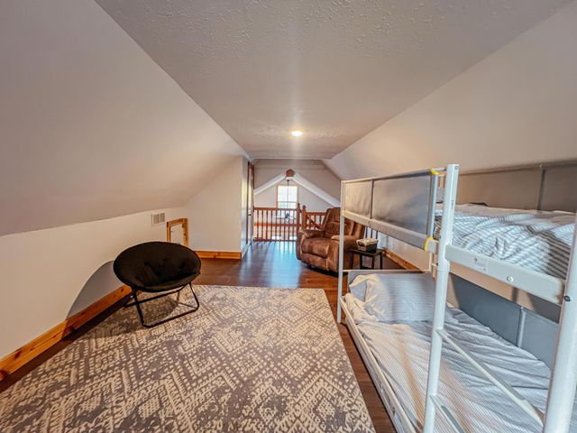 916 Valleywood Heights Drive, Howard, OH 43028