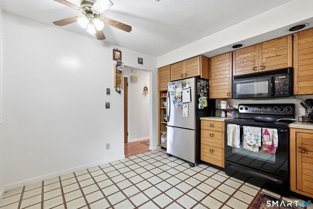 36 Lester Street, New London, CT 06320