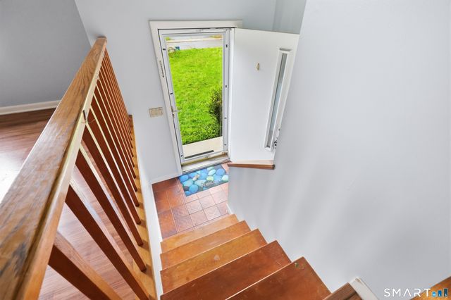 36 Lester Street, New London, CT 06320