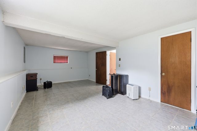 36 Lester Street, New London, CT 06320