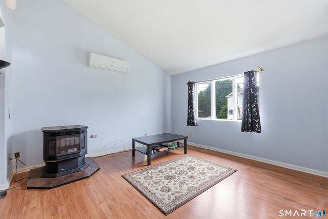 36 Lester Street, New London, CT 06320