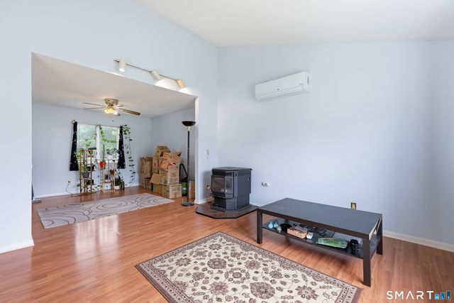 36 Lester Street, New London, CT 06320