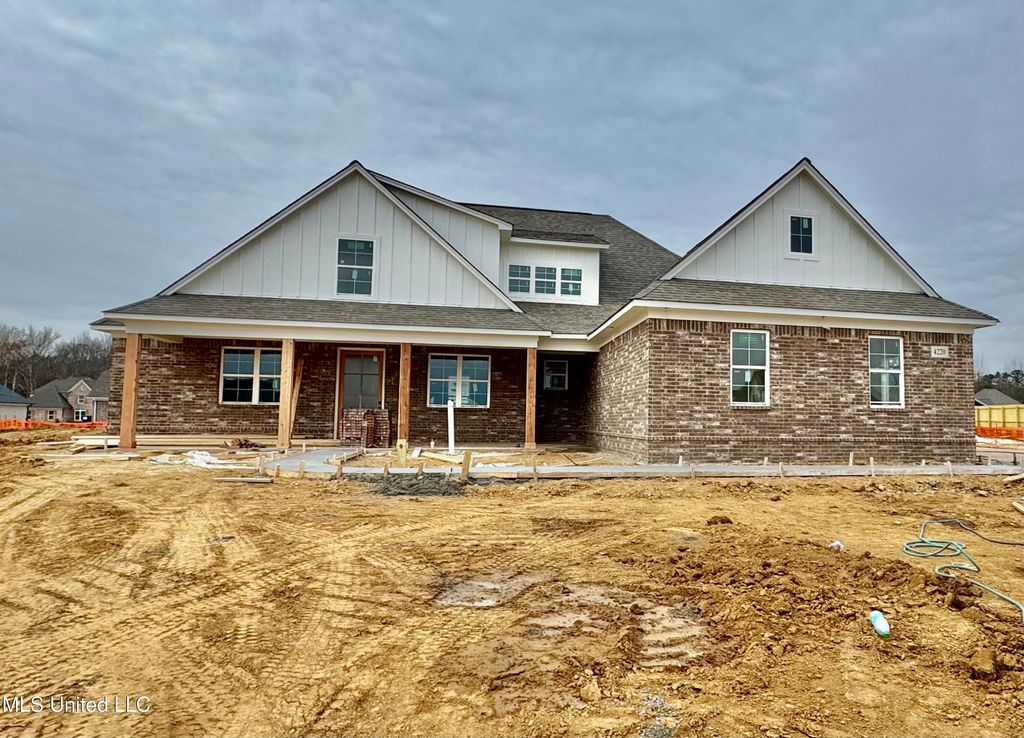 122 Adriane Cove, Nesbit, MS 38651