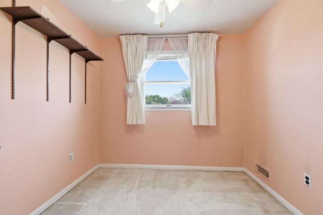 903 PINE RD, Warminster, PA 18974