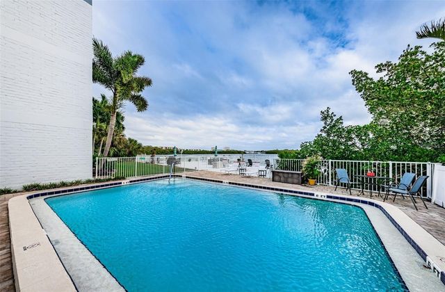 1859 SHORE DRIVE S 107, South Pasadena, FL 33707