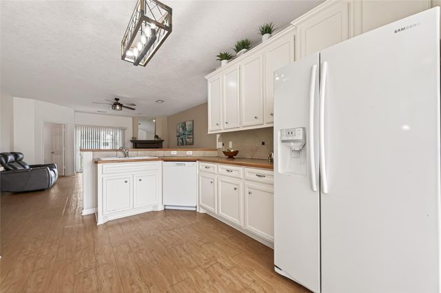 14794 Libra Court, Willis, TX 77318