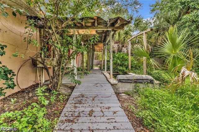 4056 Gingold ST, Port Charlotte, FL 33948
