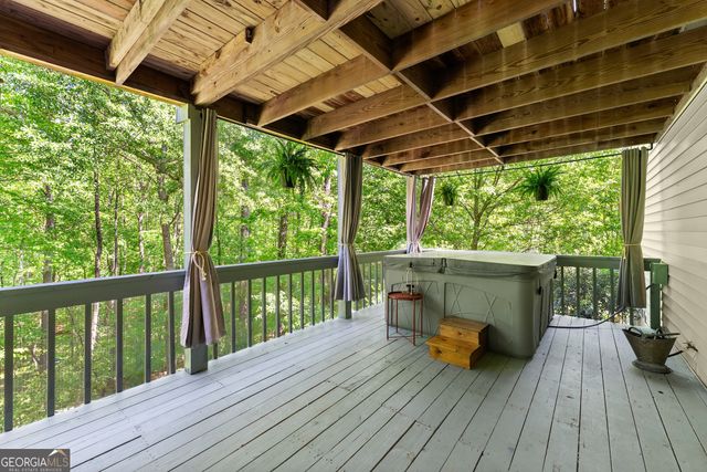 1536 Enota Avenue NE, Gainesville, GA 30501