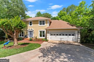 1536 Enota Avenue NE, Gainesville, GA 30501