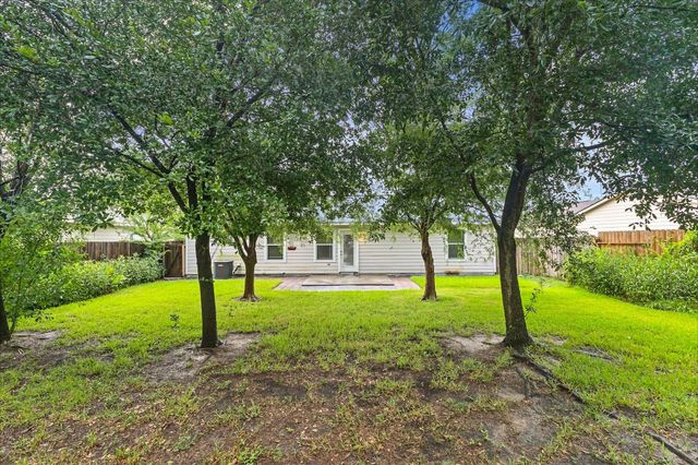 28922 Red River Loop, Spring, TX 77386