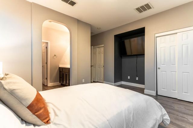 3039 Spoonwood Way, Sacramento, CA 95833